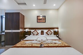 Hotel S J Pride