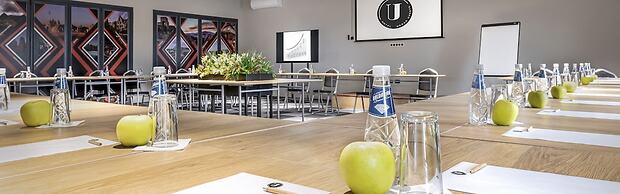 Urban Hotel