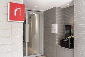 1LI7E HOTEL