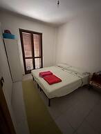 2 Bed Villa - Sleeps 4 - Pets - Garden - Parking