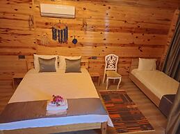 Tas Konak Butik Otel Bungalov