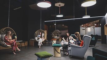 AVES Hotel & Apartment Arosa