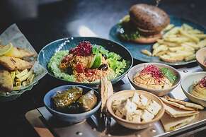 AVES Hotel & Apartment Arosa