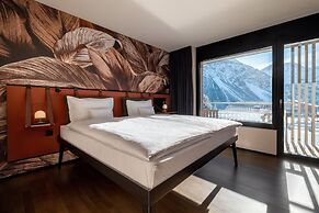 AVES Hotel & Apartment Arosa