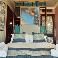 Mourne Mountain Art Apartments