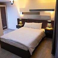 Mad Sea Hotel