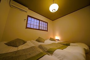 Shinjuku Sakaue House