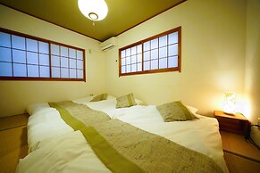 Shinjuku Sakaue House