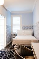 Bankstown Hotel