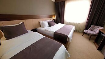 Sapran Deluxe Hotel