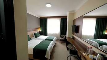 Sapran Deluxe Hotel
