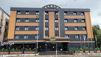 Sapran Deluxe Hotel