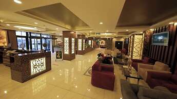 Sapran Deluxe Hotel
