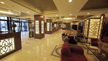 Sapran Deluxe Hotel