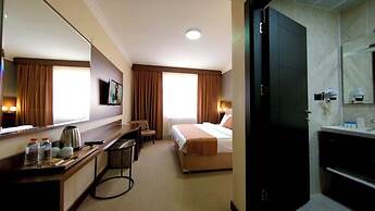 Sapran Deluxe Hotel