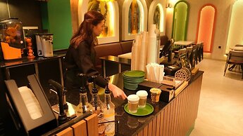 Sapran Deluxe Hotel
