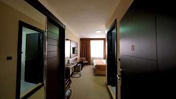 Sapran Deluxe Hotel