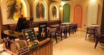 Sapran Deluxe Hotel
