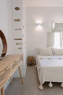 Domino Syros