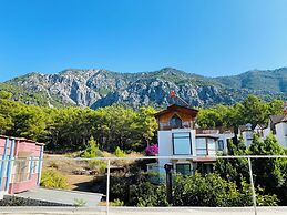 Gelidonya Pansiyon
