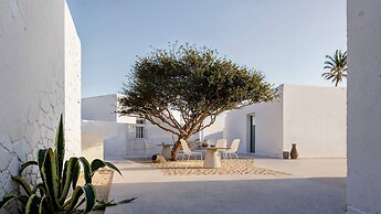 ANOME Mykonos