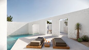 ANOME Mykonos