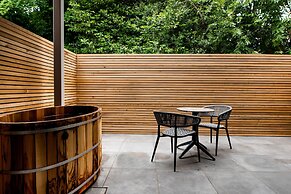 Stables Ashbourne