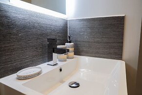 Apartment Seven