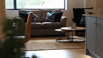 Apartment Seven