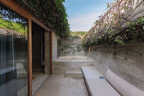 Casa TO - Adults Only