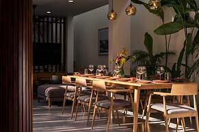 4BR Luxury Modern Contemporary Villa in Canggu