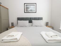 Flat 1 Byfield