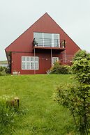 Great 3 BR Loft Apt - Views-Free Parking
