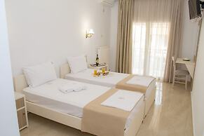 Astron Hotel