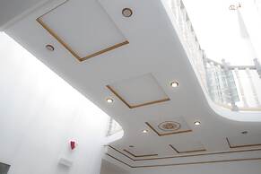 Astron Hotel