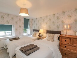 5 Rosedale Abbey