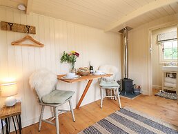 High Grounds Shepherd's Hut