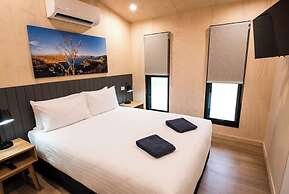 Discovery Resorts- Lake Argyle