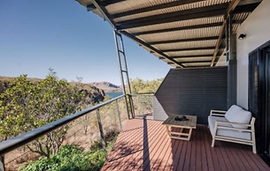 Discovery Resorts- Lake Argyle