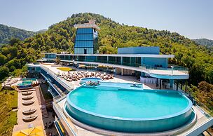 Litz Resort