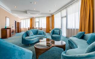 Litz Resort