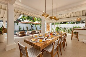Villa Lisabella by Villa Finder