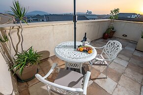 Tavor View Suites