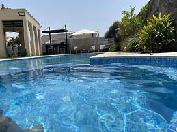 Tavor View Suites