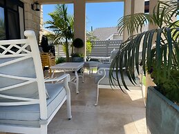 Tavor View Suites