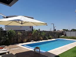 Tavor View Suites