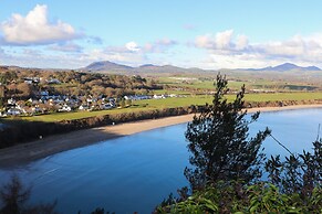 Ty Newydd Caravan