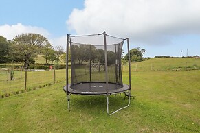 Ty Newydd Caravan