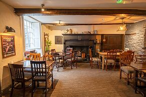 The Snooty Fox