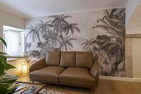 Peixeira Studios and Apartments
